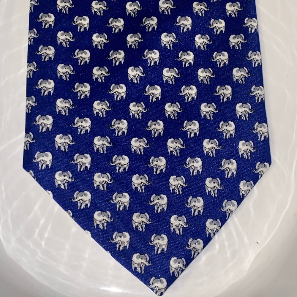 Mens 100% Silk Tie Navy/Gray Elephant Pattern Necktie Classic 3.75” Hand Made
